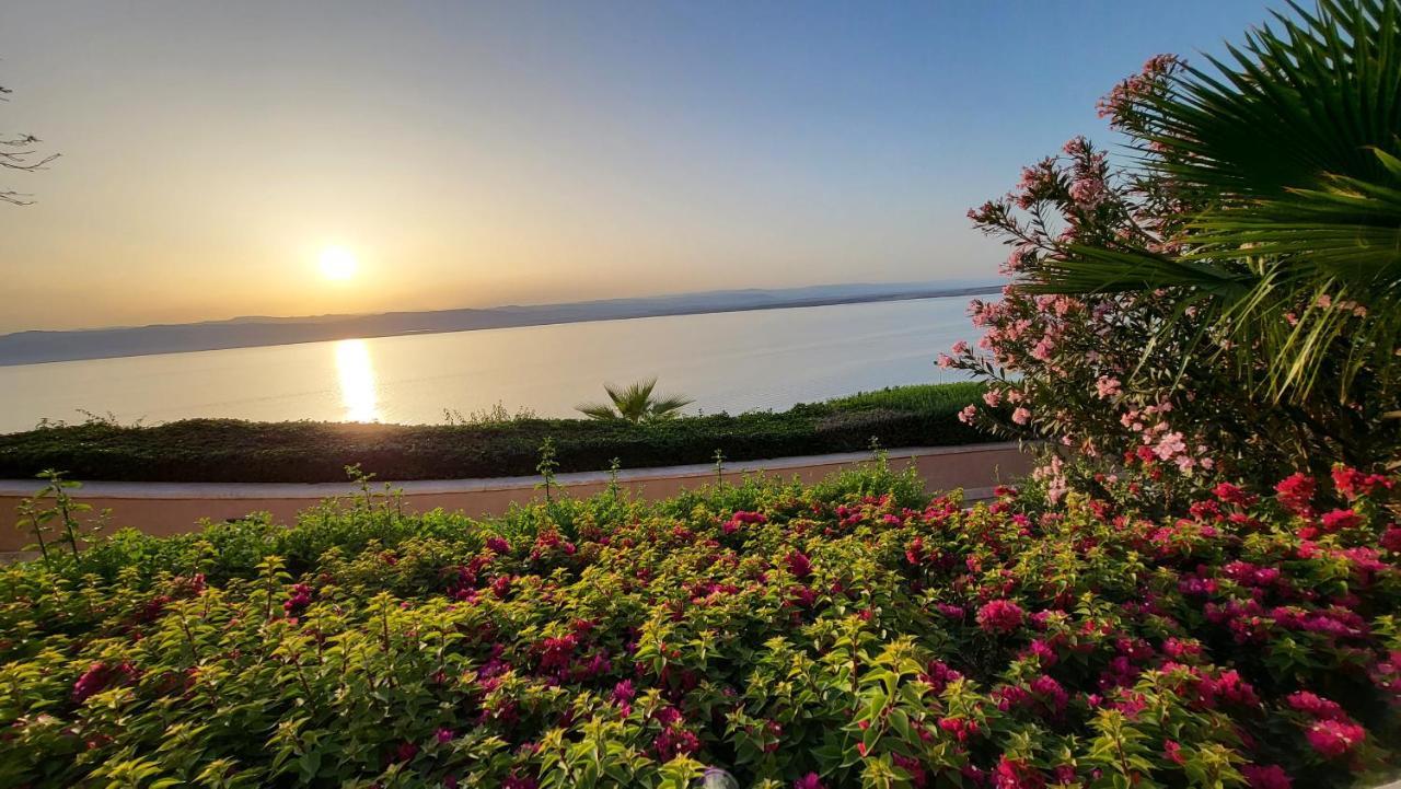Comfy Stays Sea View Apartments At Deadsea Samarah Resort Sweimeh Exterior foto